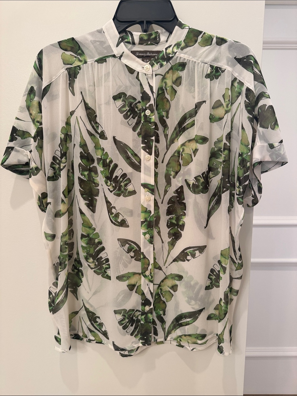 Tommy Bahama White Button-Front Blouse with Green Leaf Print